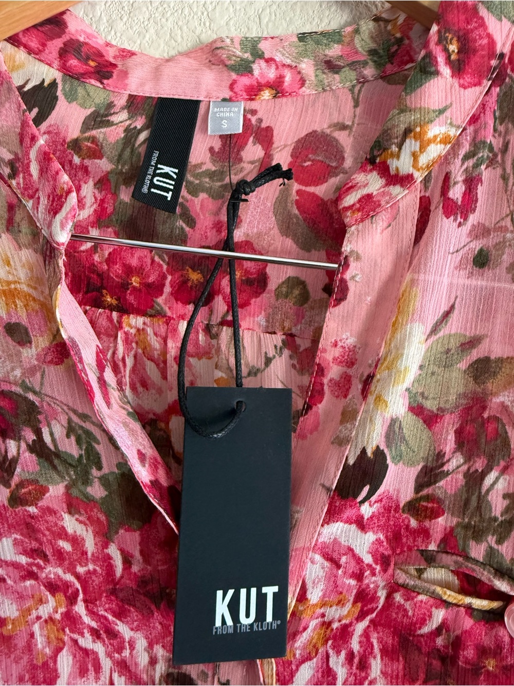 KUT from the Kloth Jasmine Chiffon Button mi-Up Blouse Size S (2-4) - Picture 4 of 13